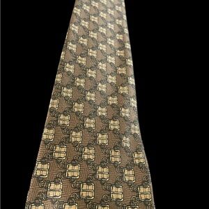 Elegant Brown Patterned Tie